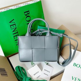 BV Candy Arco Tote