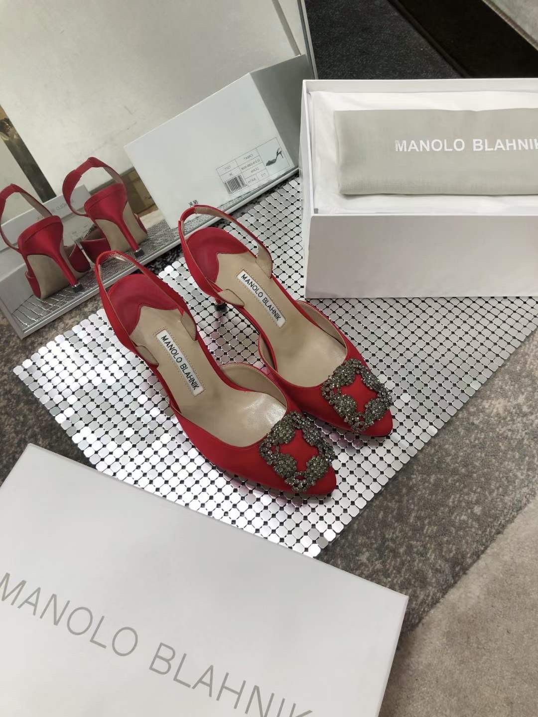 LV Speedy Bandouliere 35