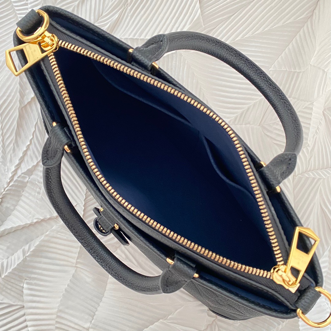 LV Trianon MM Tote Bag LV Trianon MM Tote Bag