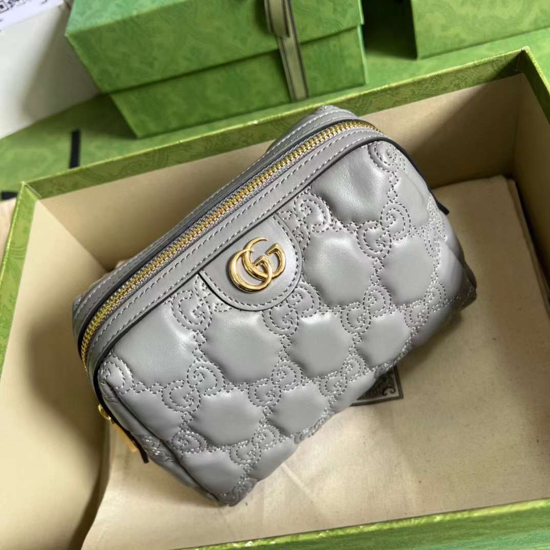 Gucci GG Matelasse Cosmetic Pouch