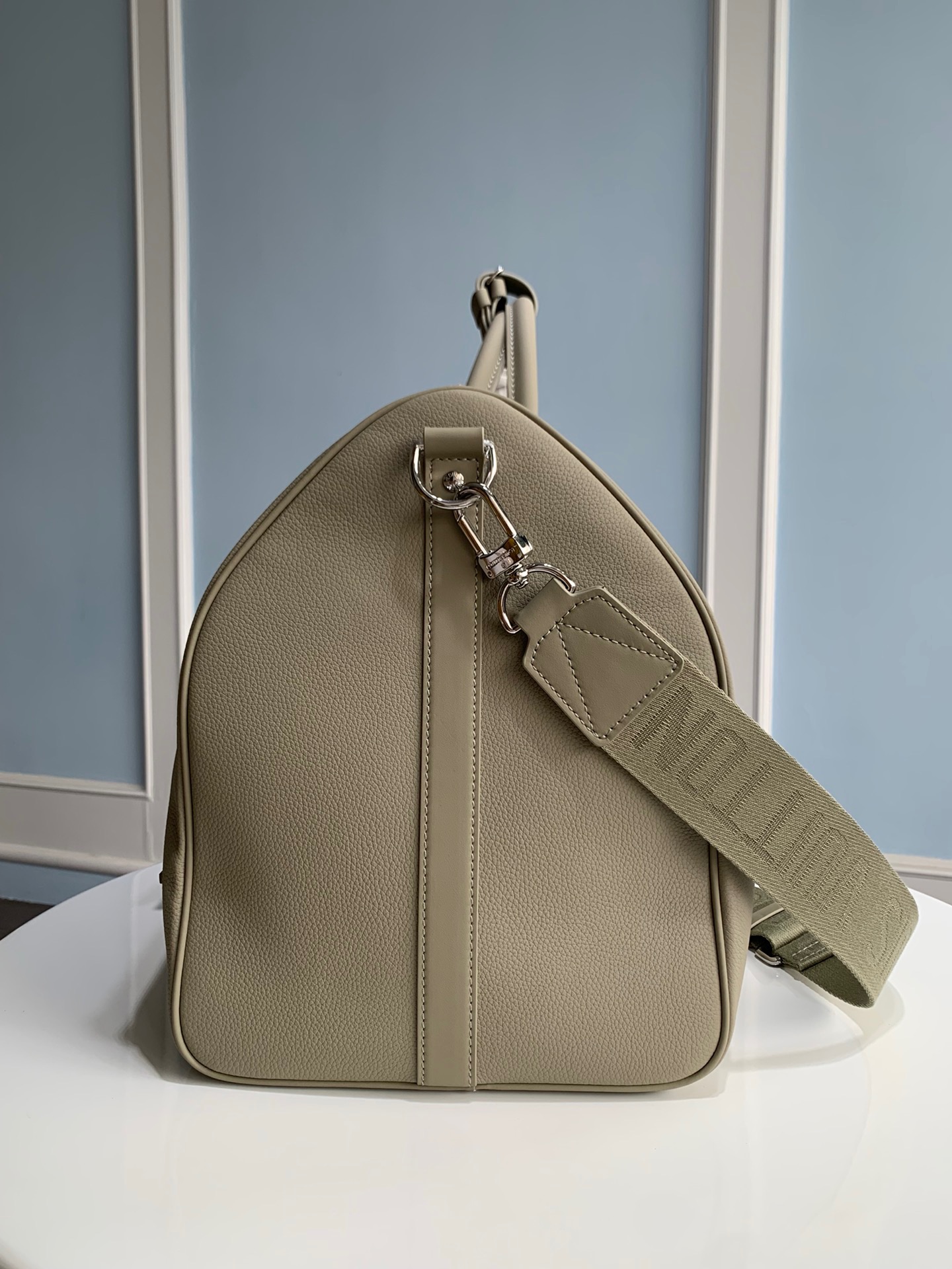 LV Keepall Bandouliere 50 LV Keepall Bandouliere 50