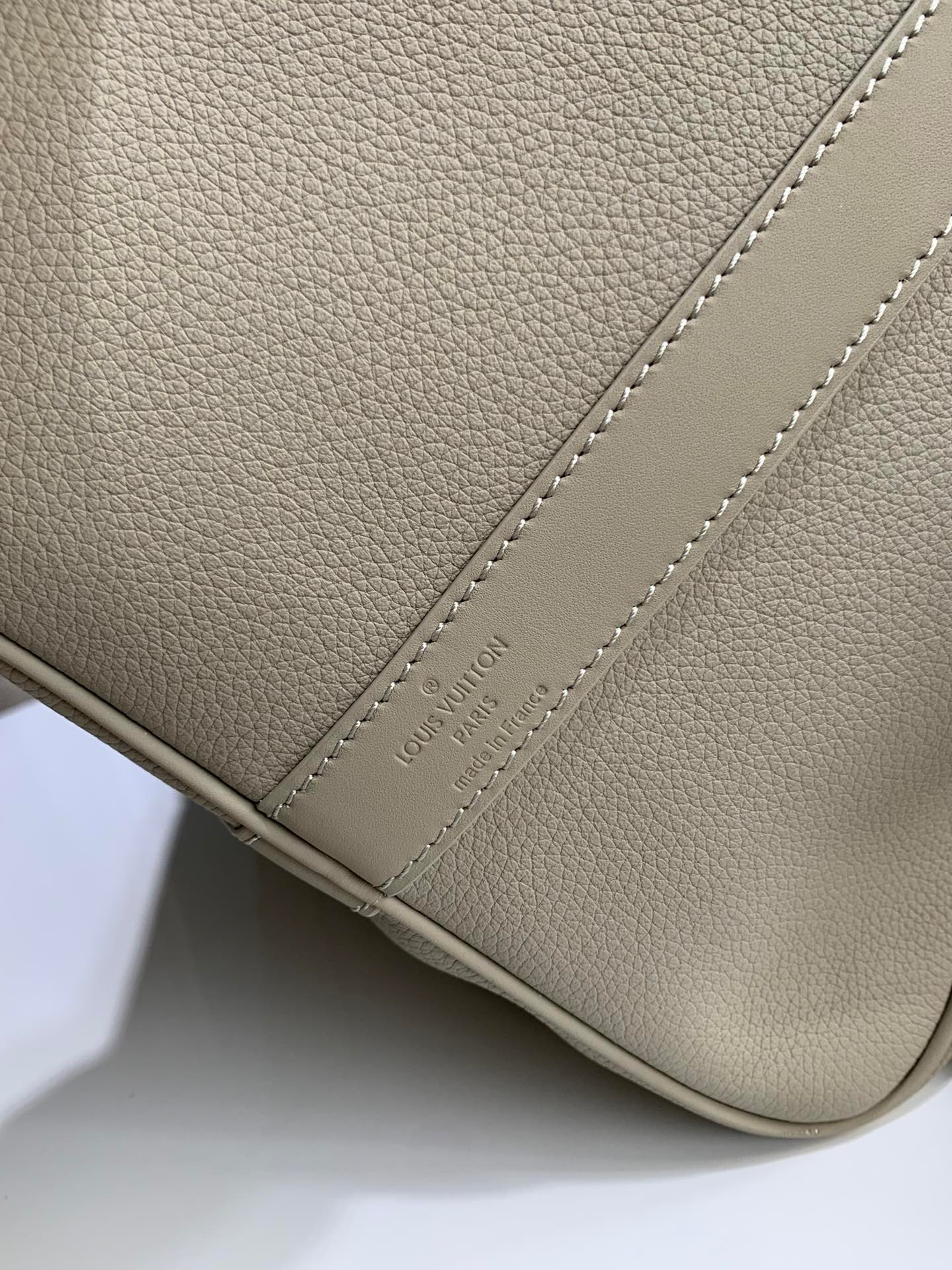 LV Keepall Bandouliere 50 LV Keepall Bandouliere 50