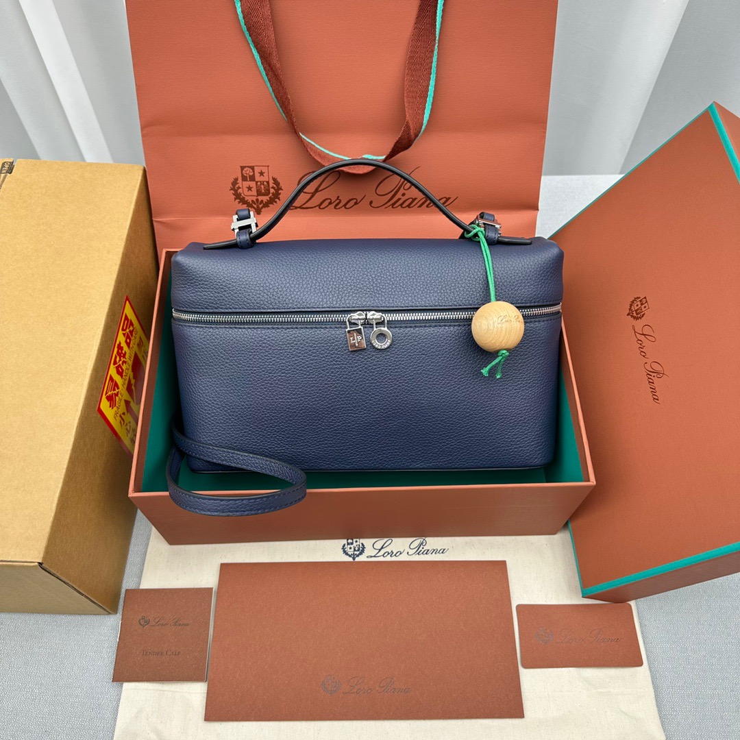 Loro Piana Extra Pocket L27 Pouch