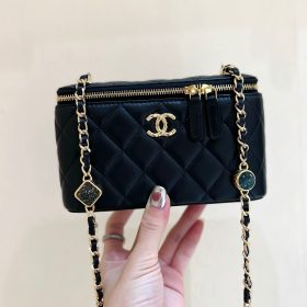 Chanel Vanity With Chain