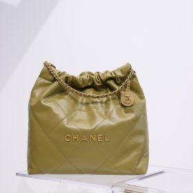 Chanel 22 Small Handbag