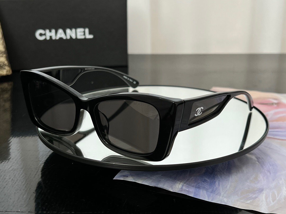 Chanel CH5430 Irregular Sunglasses Chanel CH5430 Irregular Sunglasses
