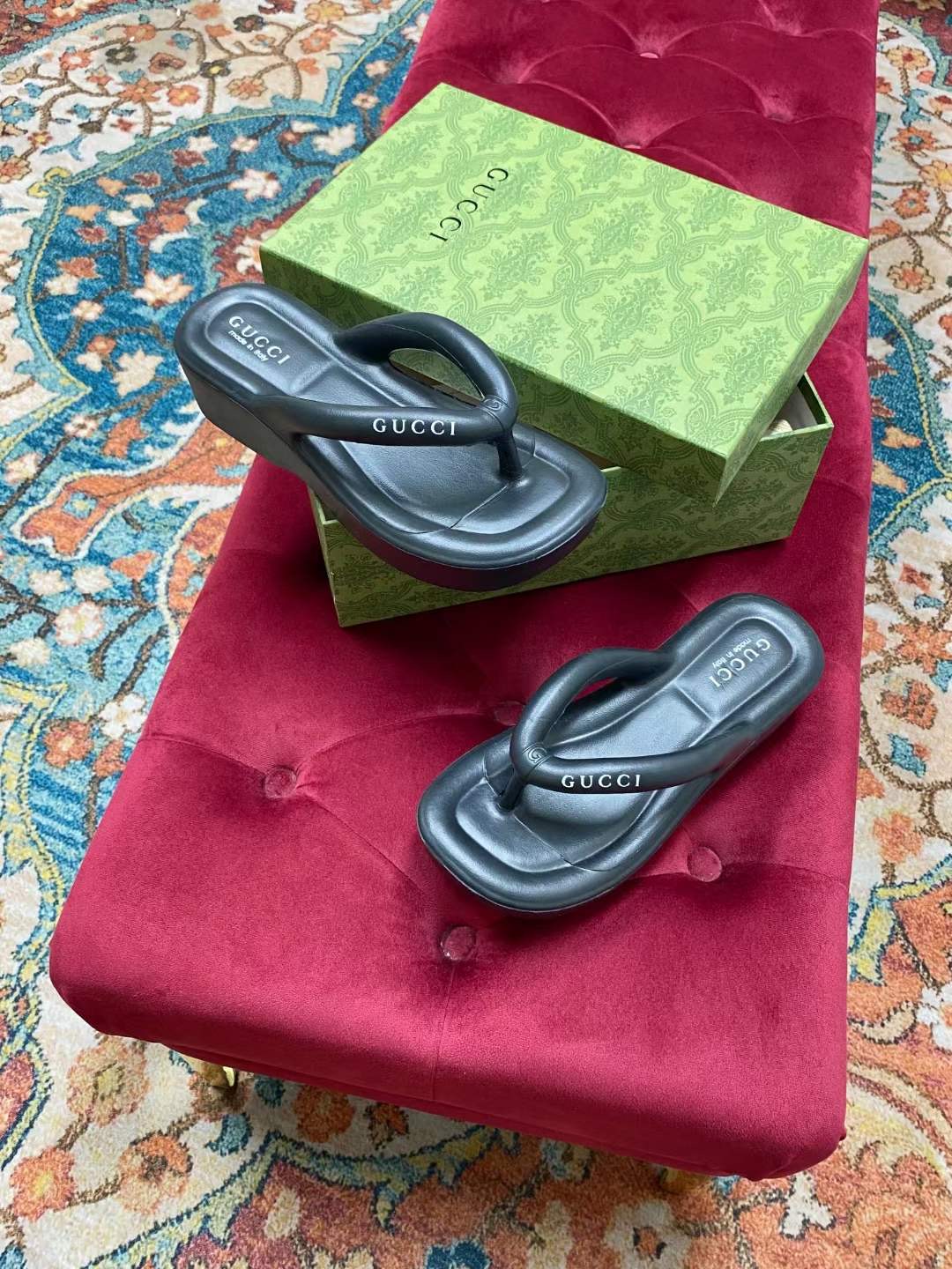 Gucci Thong Platform Sandal