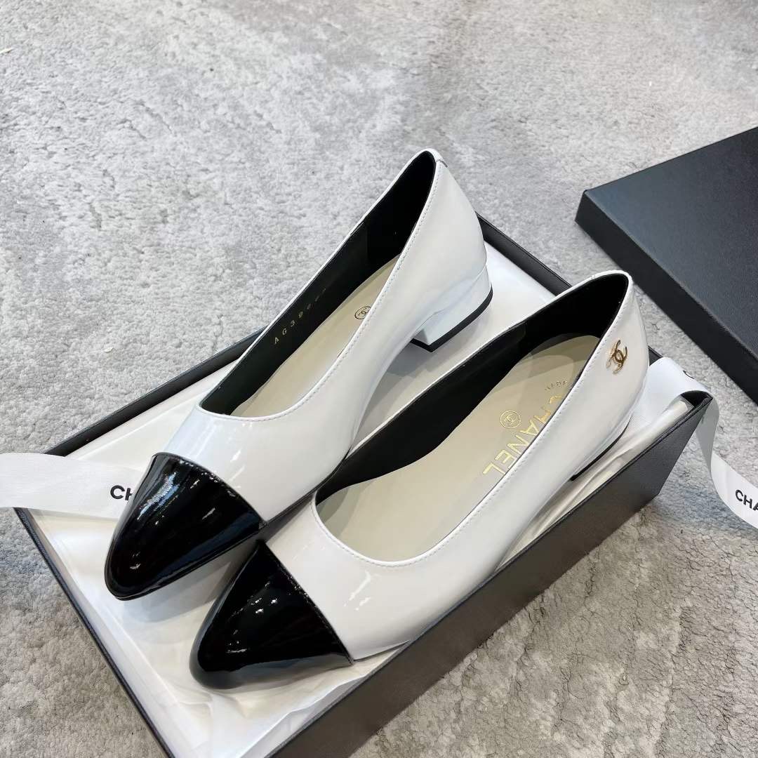 LV Nike Sneakers LV Nike Sneakers