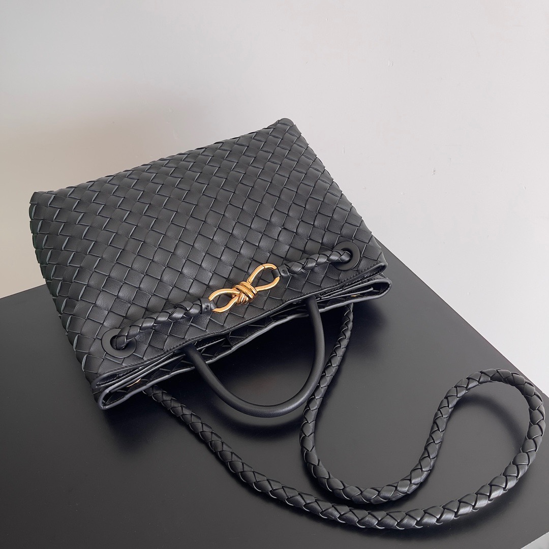 BV Medium Andiamo Bag BV Medium Andiamo Bag