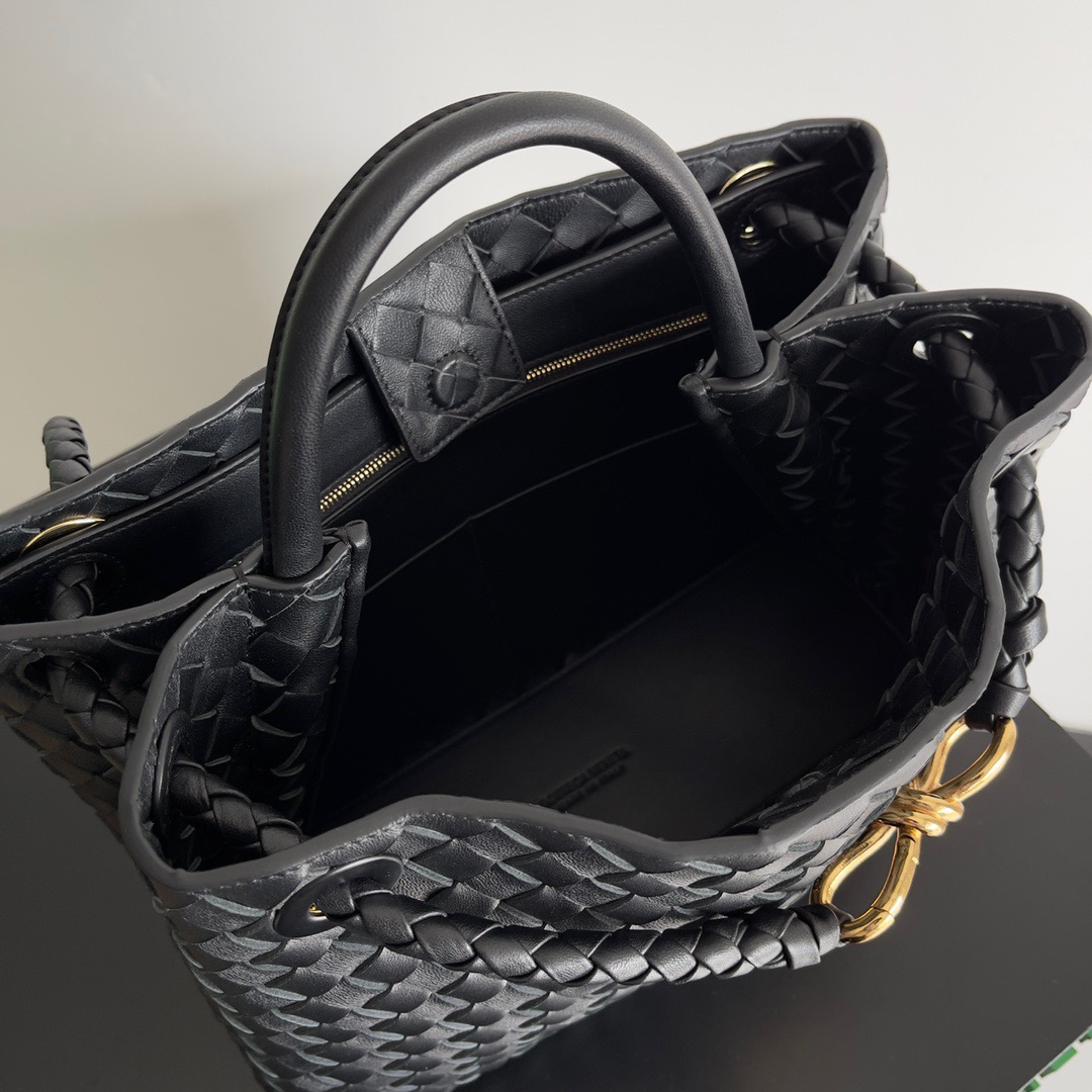 BV Medium Andiamo Bag BV Medium Andiamo Bag