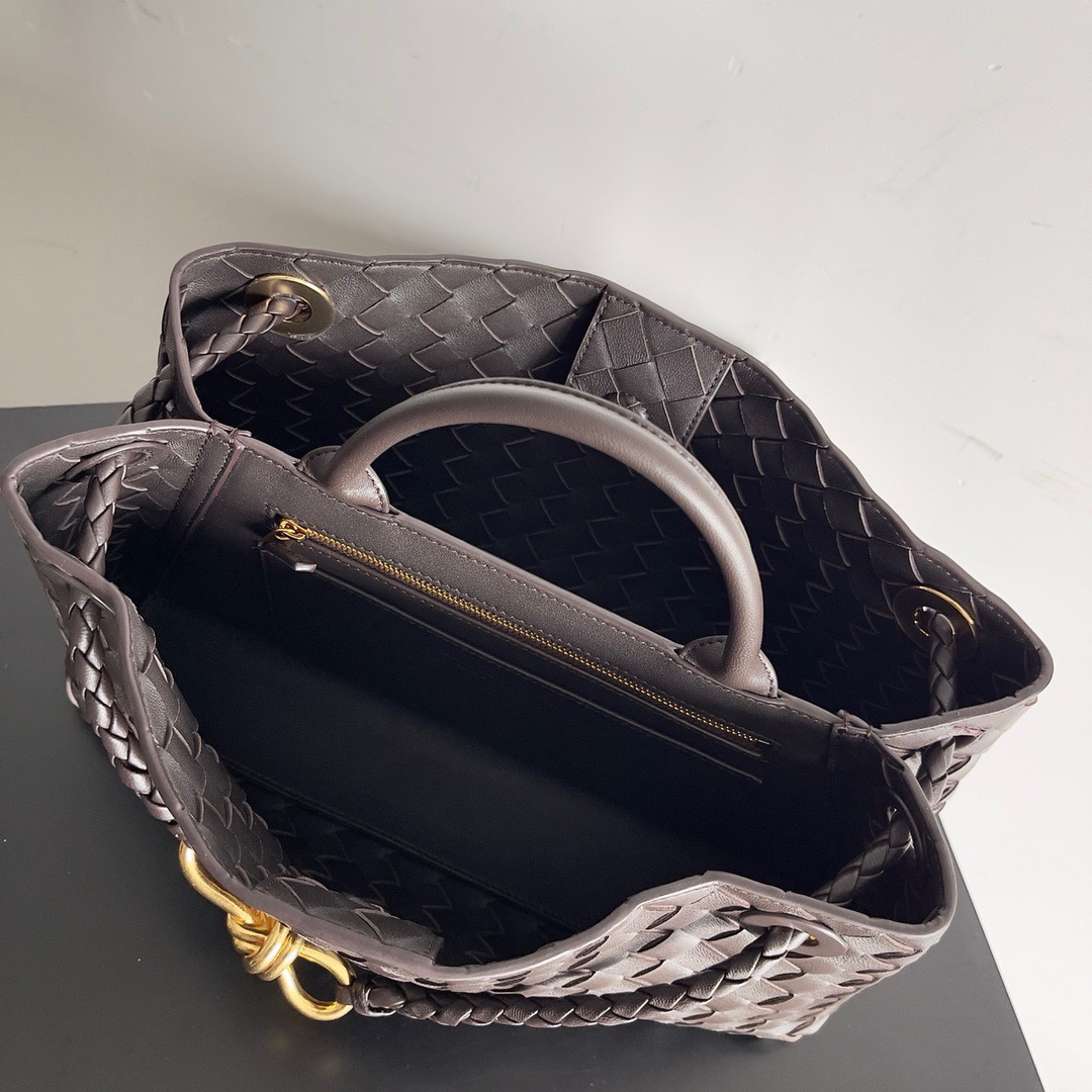 BV Small East/West Andiamo Bag BV Small East/West Andiamo Bag