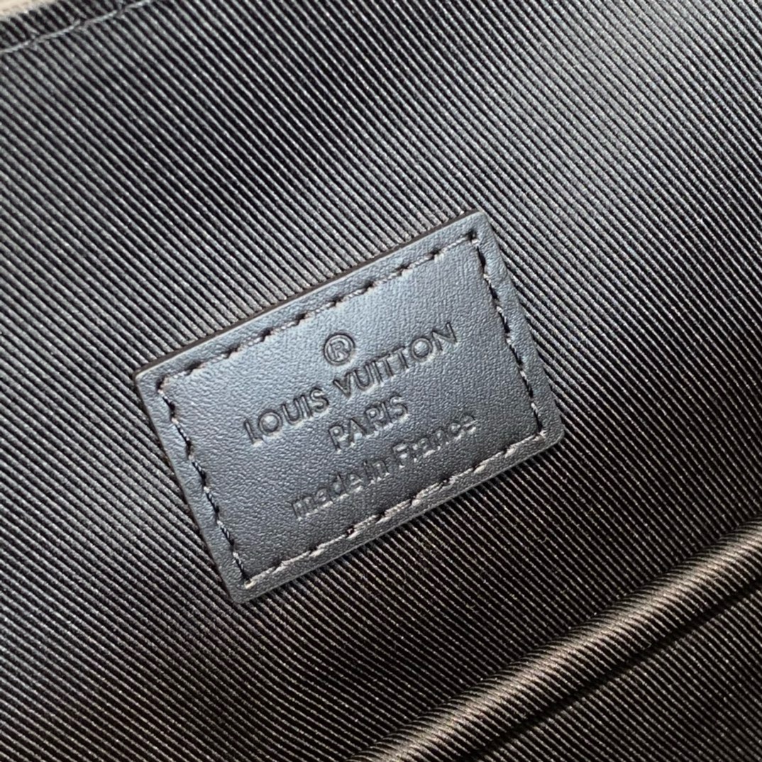 LV Fastline Backpack LV Fastline Backpack