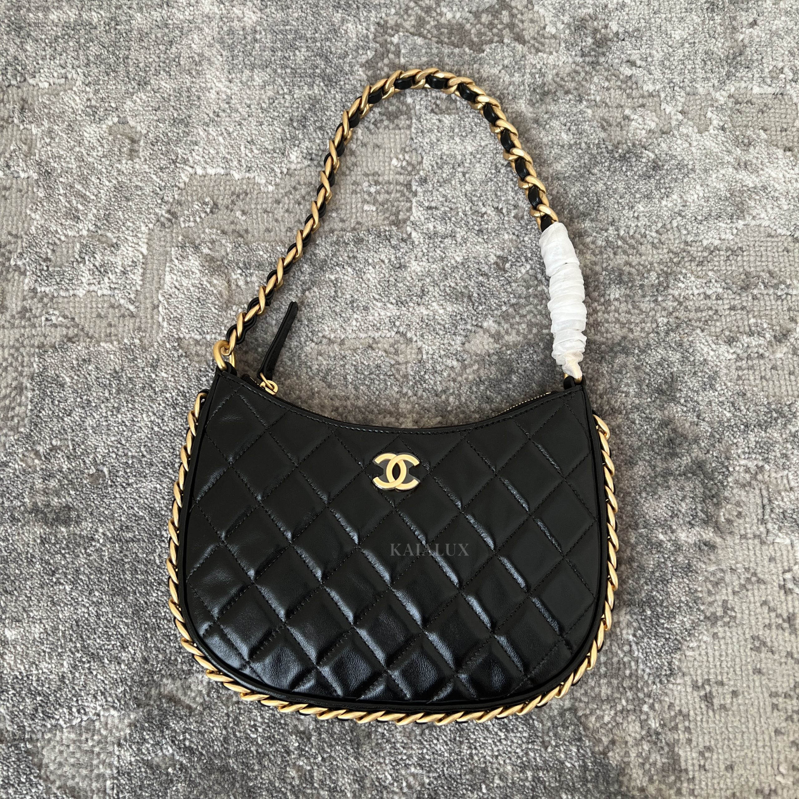 Chanel Hobo Handbag