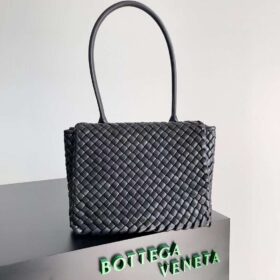 BV The Pouch