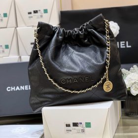 Chanel 22 Small Handbag