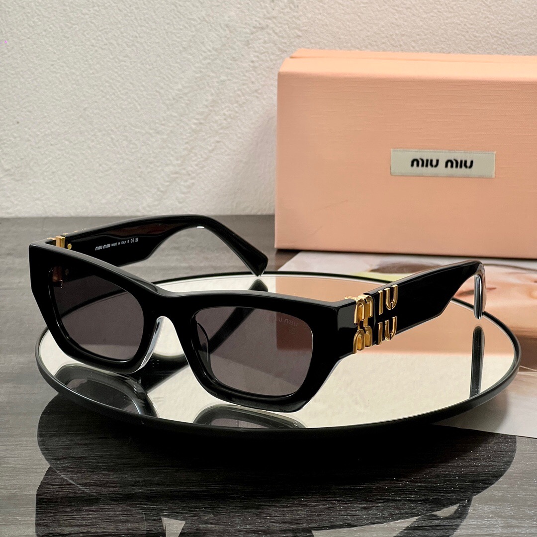 Miu Miu MU09WS Runway Sunglasses