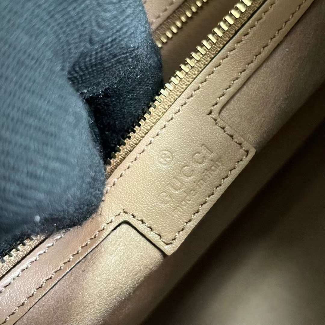 Gucci Deco Medium Tote Bag Gucci Deco Medium Tote Bag