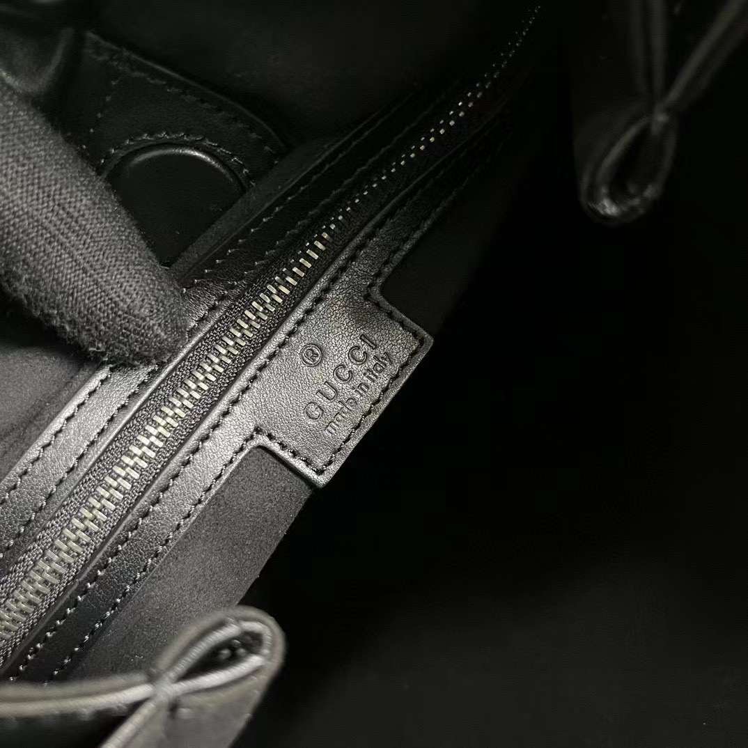 Gucci Deco Medium Tote Bag Gucci Deco Medium Tote Bag