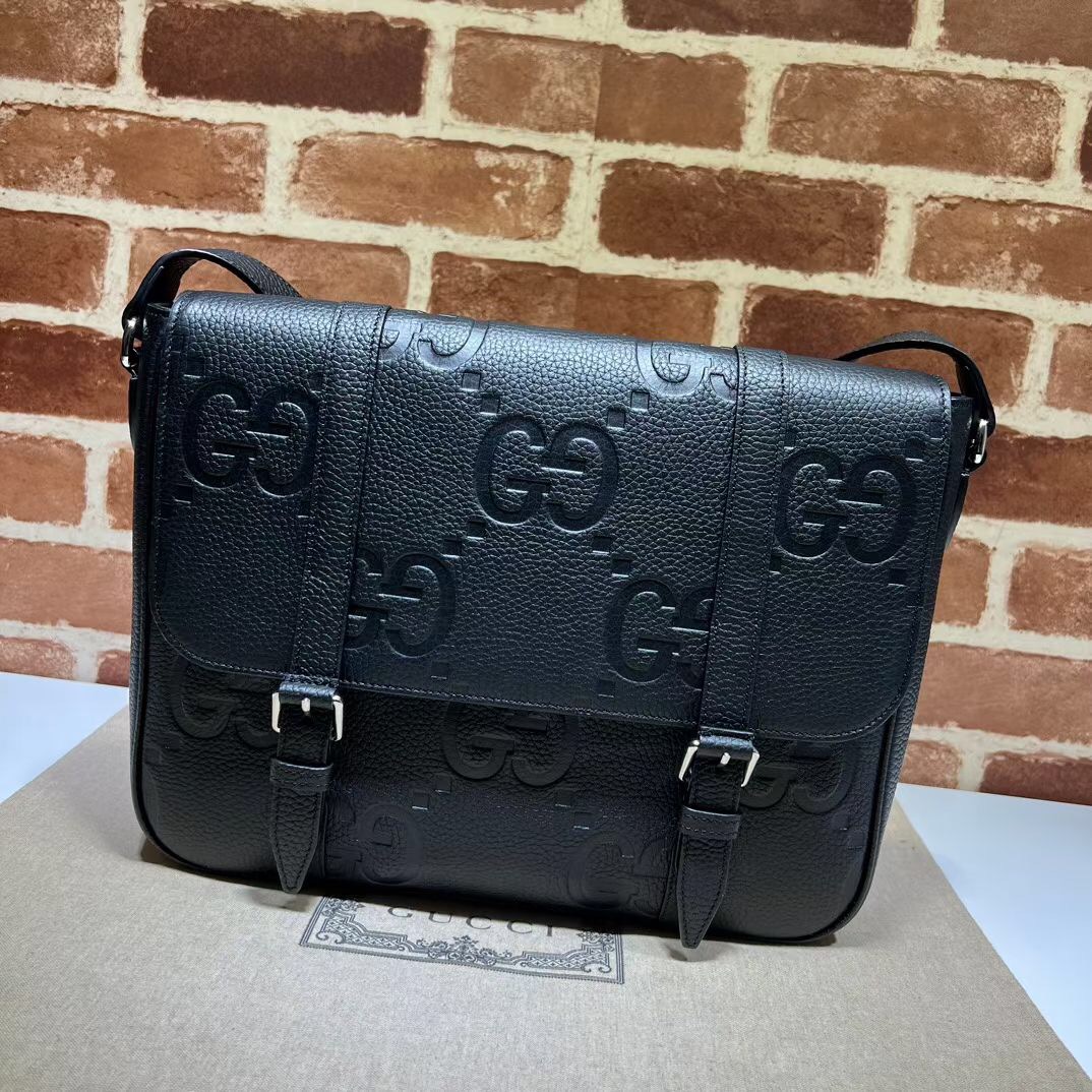 Gucci Jumbo GG Medium Messenger Bag