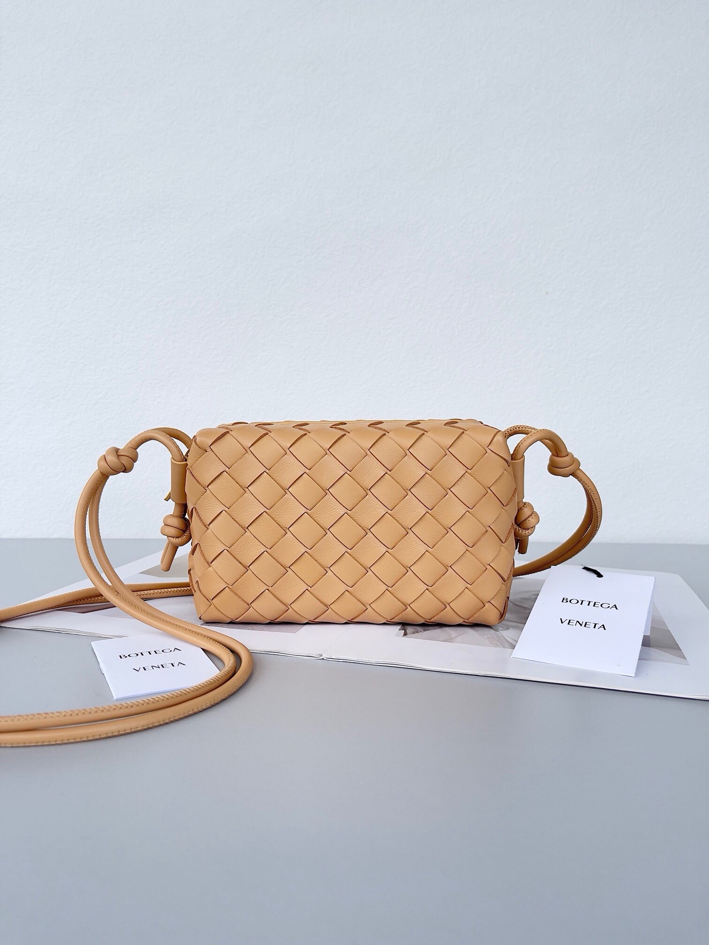 BV Medium Loop Camera Bag