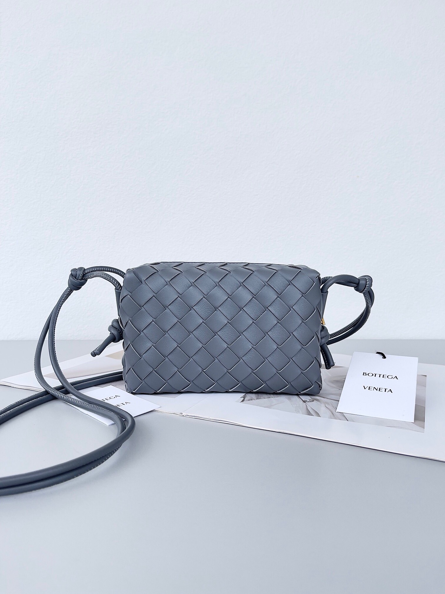 BV Medium Loop Camera Bag