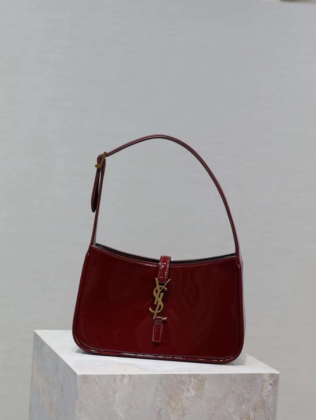 Celine Medium Tilly Bag