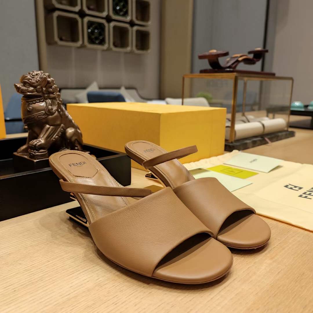 Hermes Oasis Sandal White
