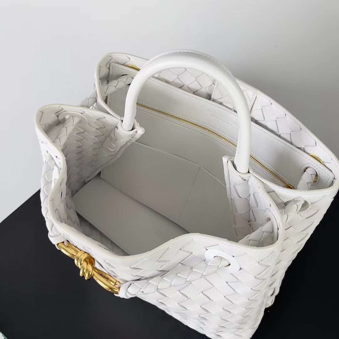 BV Medium Andiamo Bag BV Medium Andiamo Bag