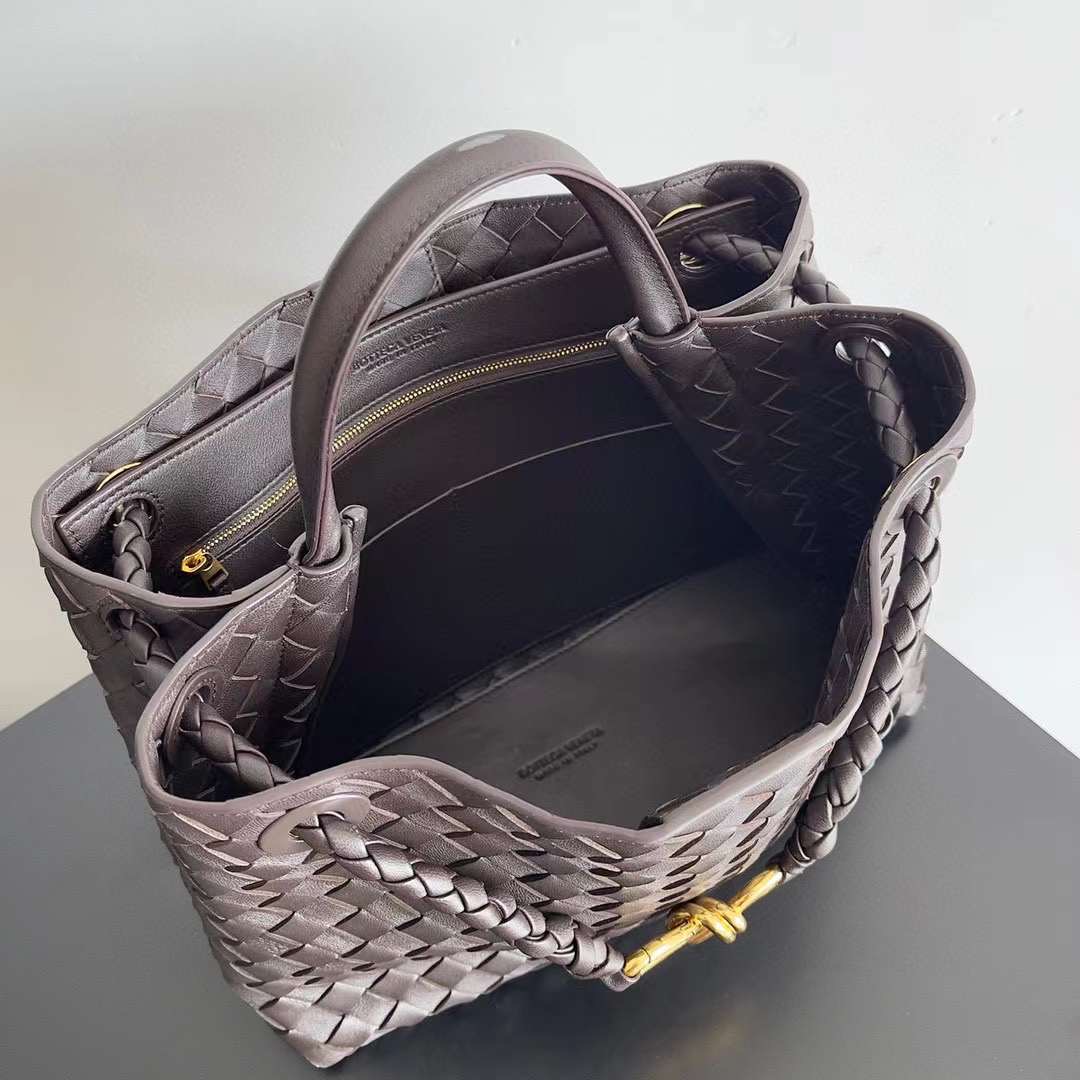 BV Medium Andiamo Bag BV Medium Andiamo Bag