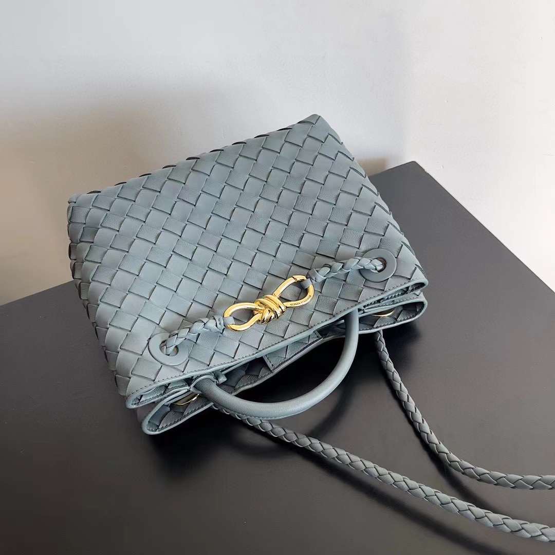 BV Medium Andiamo Bag BV Medium Andiamo Bag