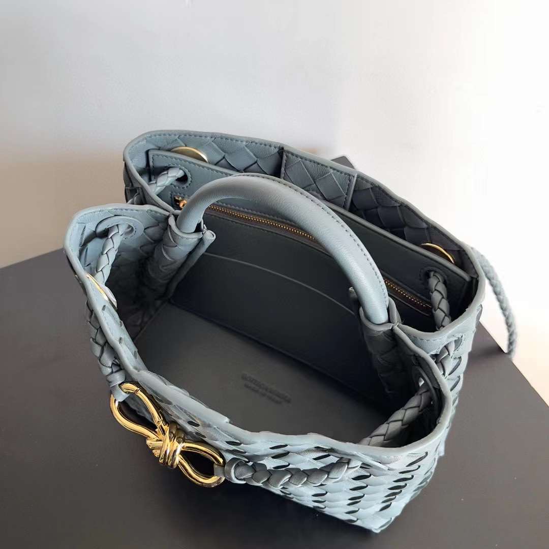 BV Medium Andiamo Bag BV Medium Andiamo Bag