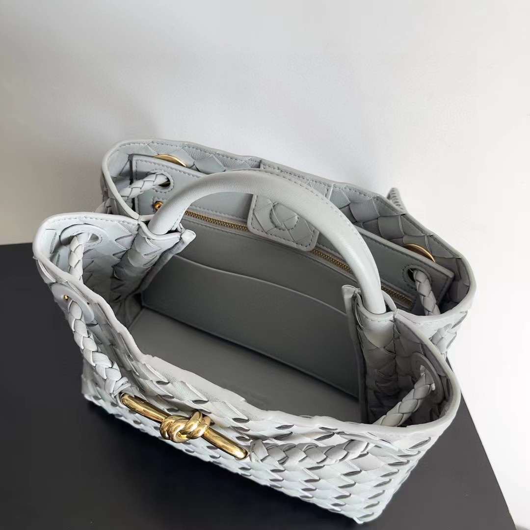 BV Medium Andiamo Bag BV Medium Andiamo Bag