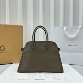BV Large Andiamo Bag