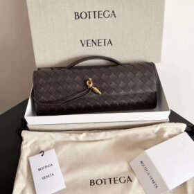 Fendi Peekaboo ISEEU Medium Interlace Leather Bag