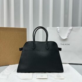 BV Long Clutch Andiamo With Handle