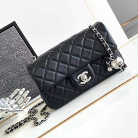 Loewe Medium Pebble Bucket Bag