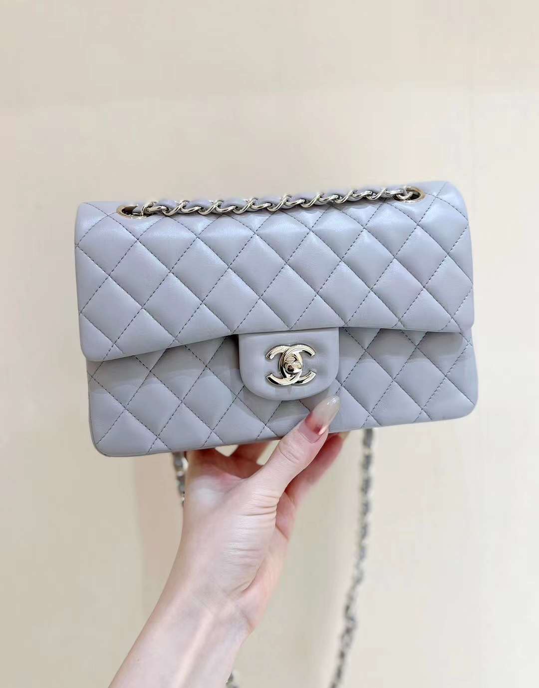 Loewe Medium Pebble Bucket Bag