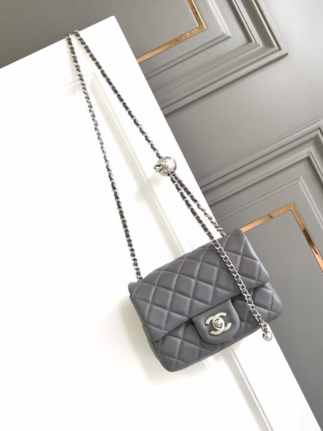 Loewe Medium Pebble Bucket Bag