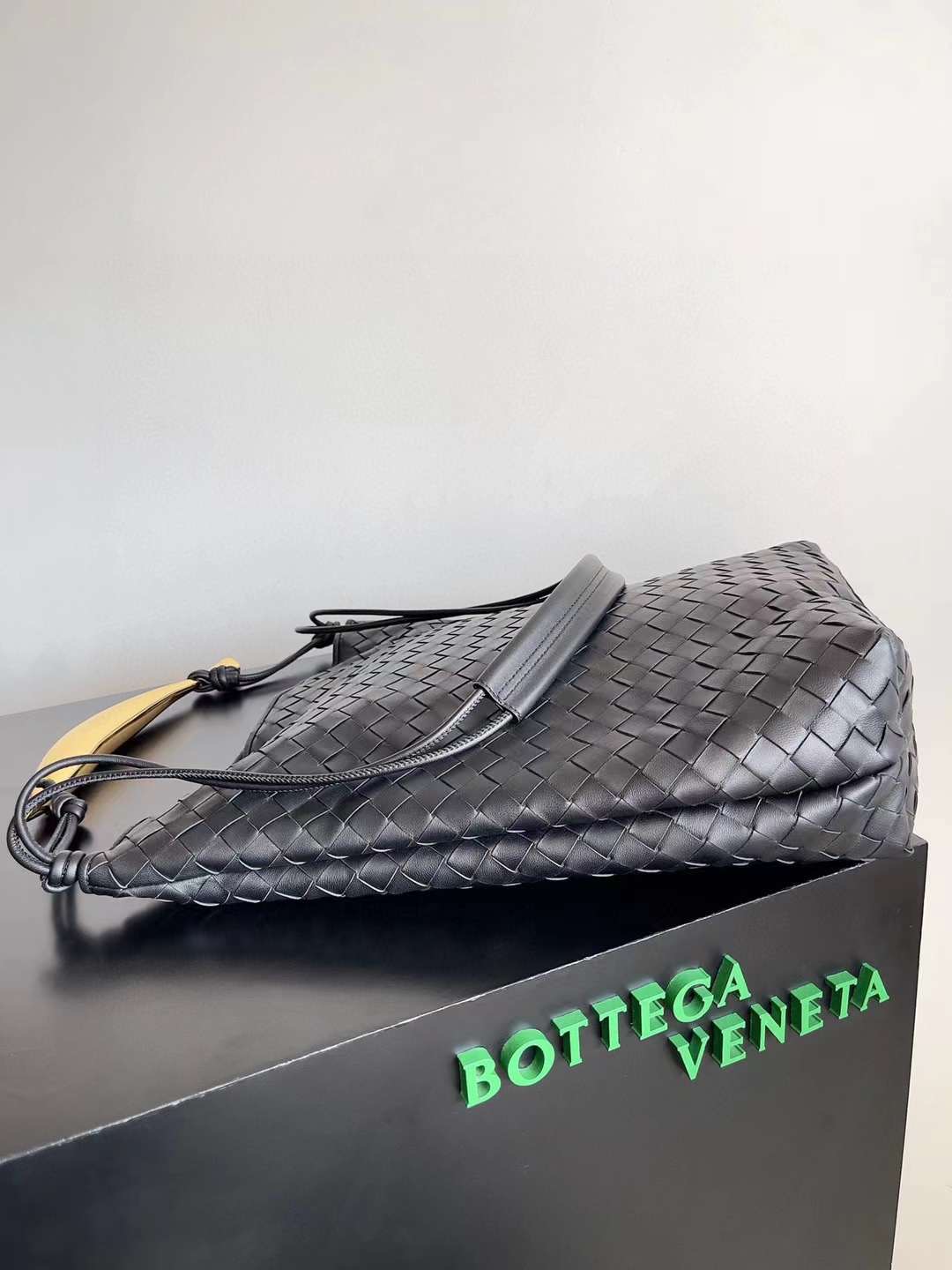 BV Sardine Bag Croco Embossed BV Sardine Bag Croco Embossed