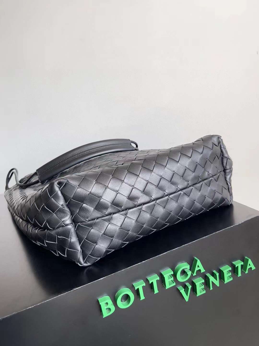 BV Sardine Bag Croco Embossed BV Sardine Bag Croco Embossed