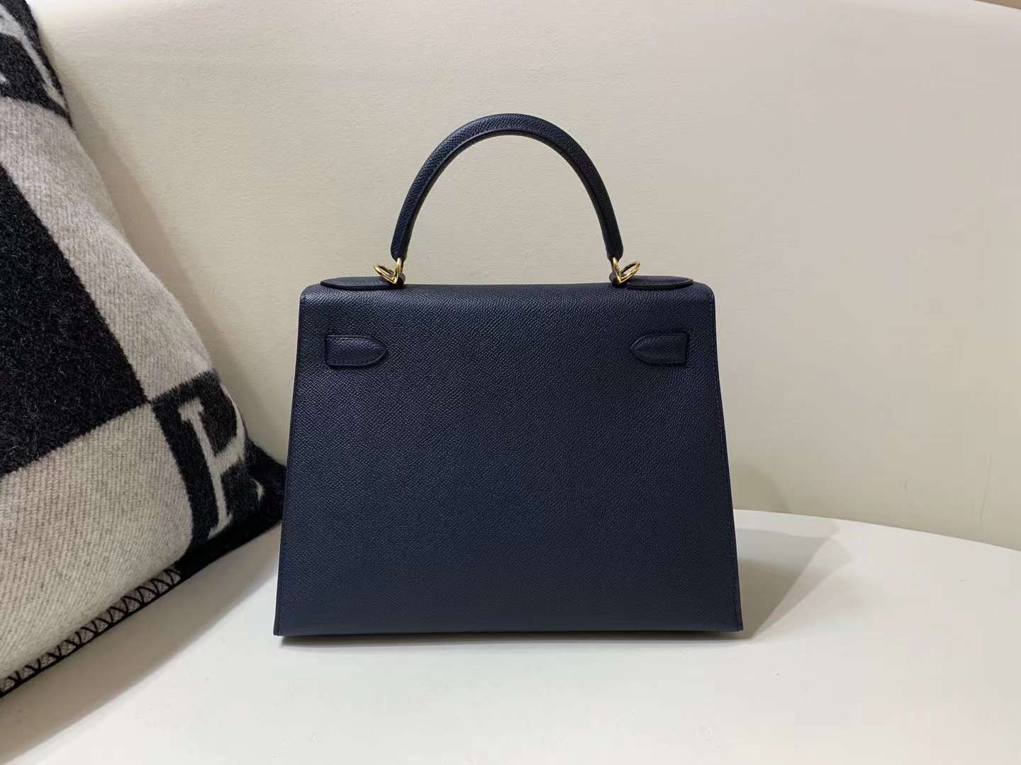 Hermès Kelly 28 Box Black PHW Hermès Kelly 28 Box Black PHW