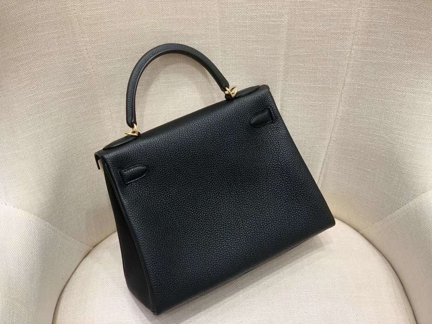 Hermès Kelly 28 Box Black PHW Hermès Kelly 28 Box Black PHW