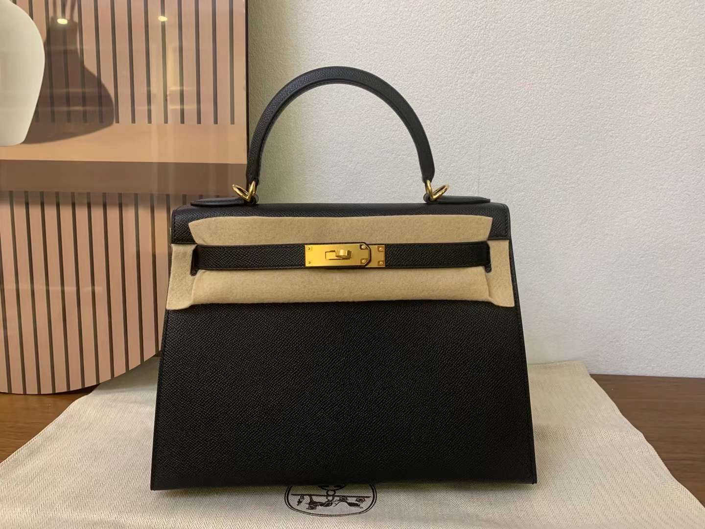Hermès Kelly 28 Box Black PHW