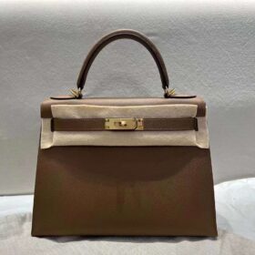 Hermès Kelly 28 Box Black PHW Hermès Kelly 28 Box Black PHW
