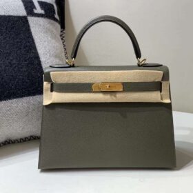 Hermès Kelly 28 Sellier Epsom Alezan GHW Hermès Kelly 28 Sellier Epsom Alezan GHW