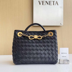 BV Small Andiamo Bag With Chain