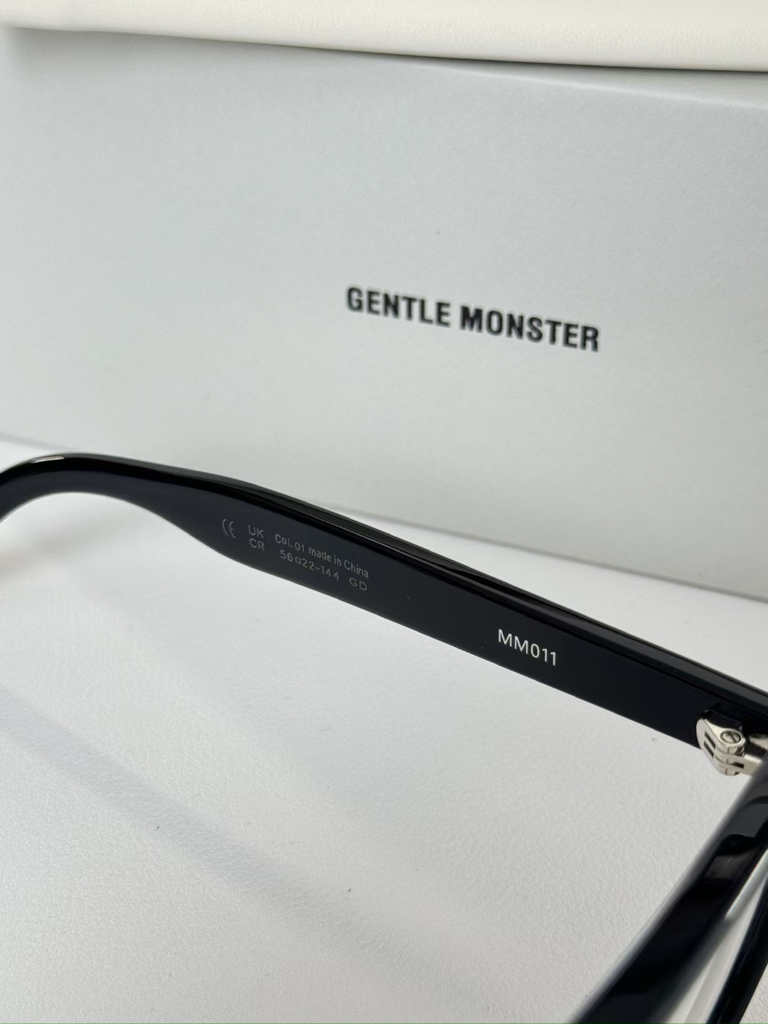 Gentle Monster Maison Margiela MM011 Glasses Gentle Monster Maison Margiela MM011 Glasses