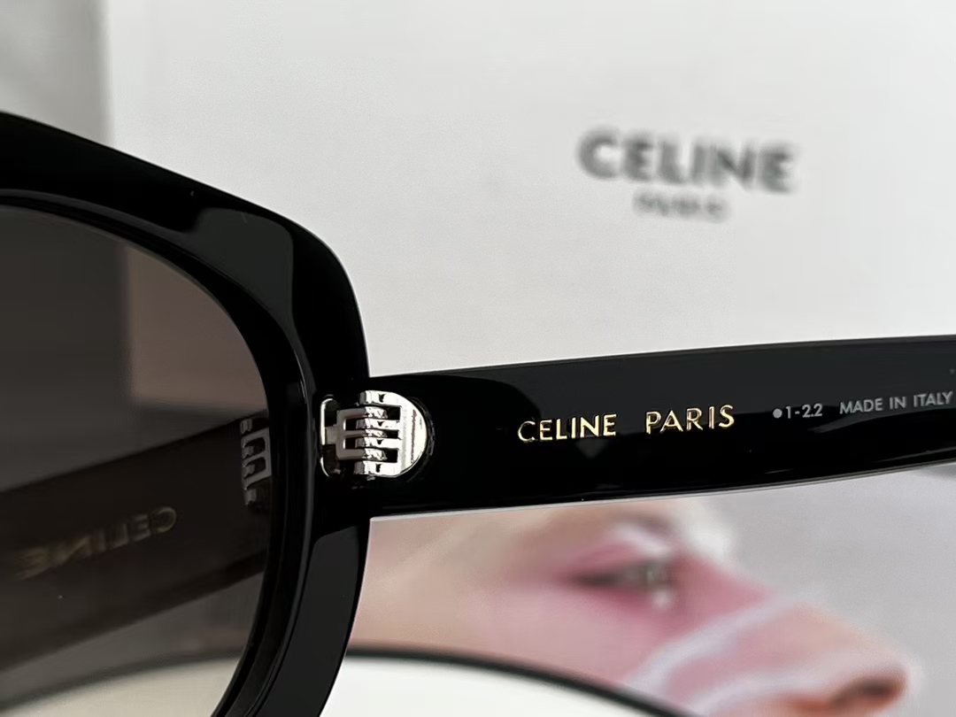Celine CL40226U Sunglasses Celine CL40226U Sunglasses
