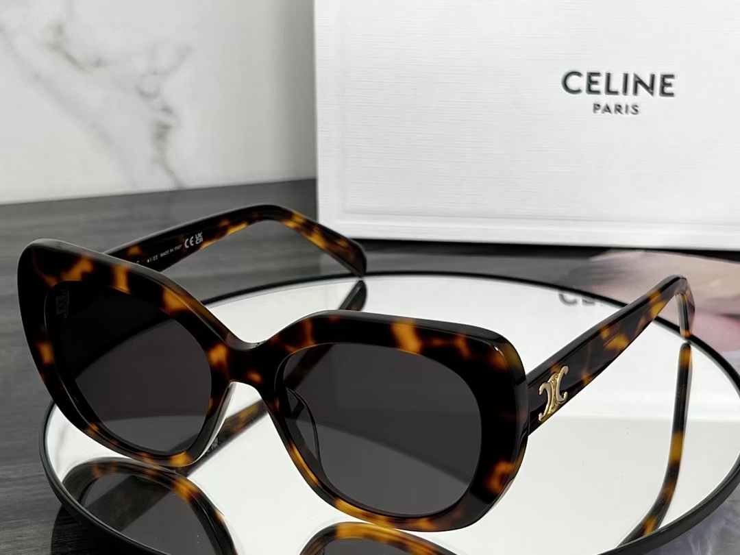 Celine CL40226U Sunglasses Celine CL40226U Sunglasses