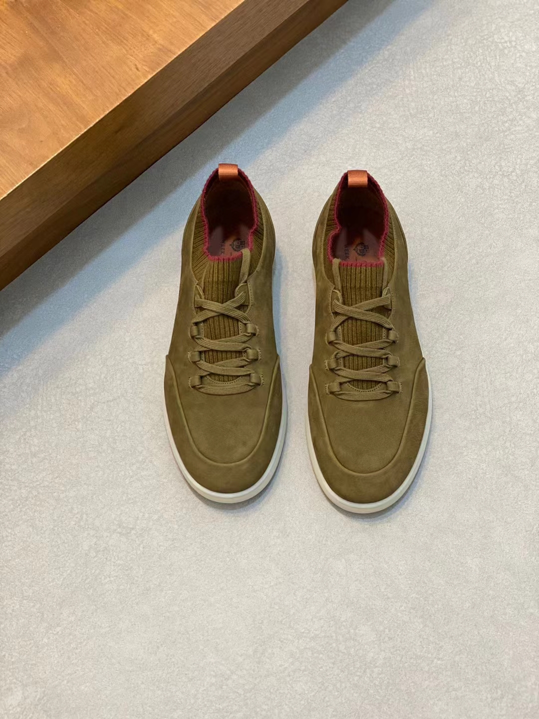 Loro Piana Soho Walk Loro Piana Soho Walk